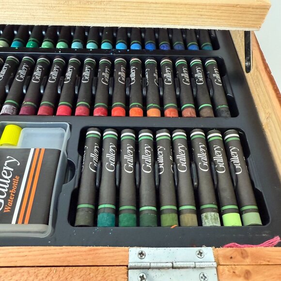 Gallery Wooden Art Supply Box Set 129 Pieces Paints Brushes Pastels Pencils - Ga - Picture 16 of 16